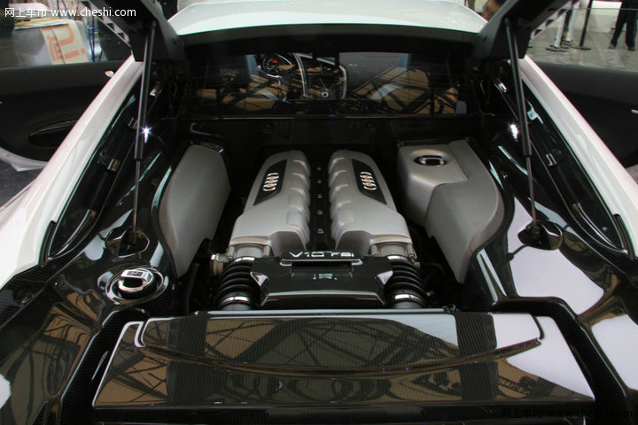 奥迪R8 V10