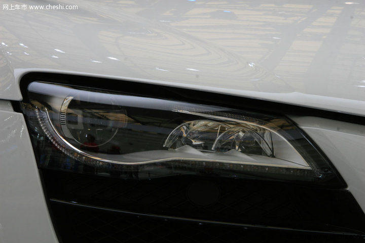 奥迪R8 V10