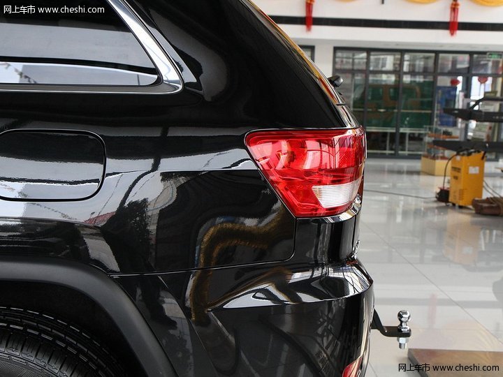 2012款 3.6 AT 豪华导航版