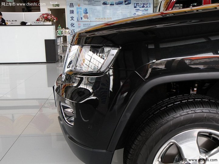 2012款 3.6 AT 豪华导航版