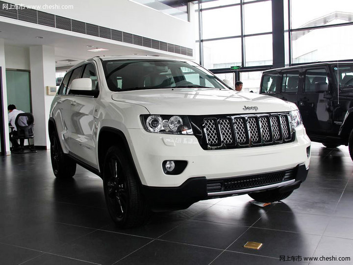 2012款 大切诺基 梦十珍藏版