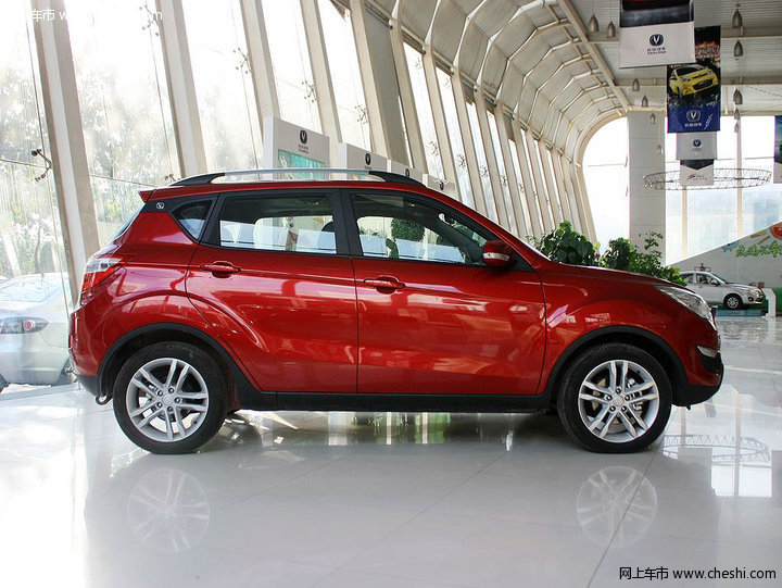 【长安CS35--开辟舒适型SUV_曲靖丰麒新闻】