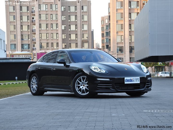 Panamera外观图
