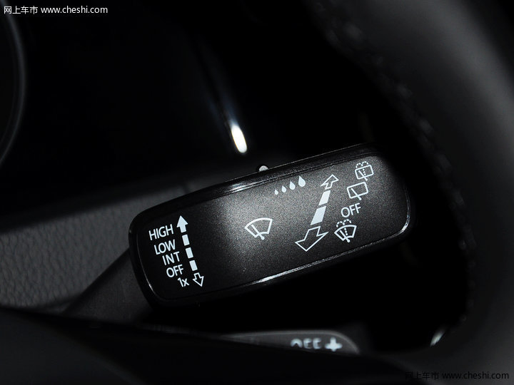 高尔夫(进口)中控方向盘图