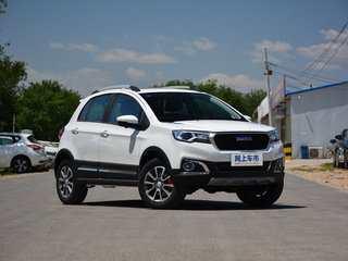 2015款 1.5L 手动 尊贵型 5座 2015款 1.5L 手动 尊贵型 5座