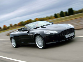 DB9 Volante 敞篷车 DB9 Volante 敞篷车