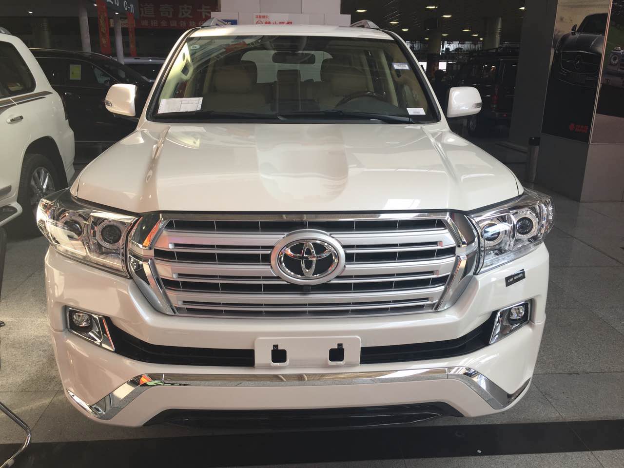 【兰德酷路泽于普拉多的差别_天津信力企业新