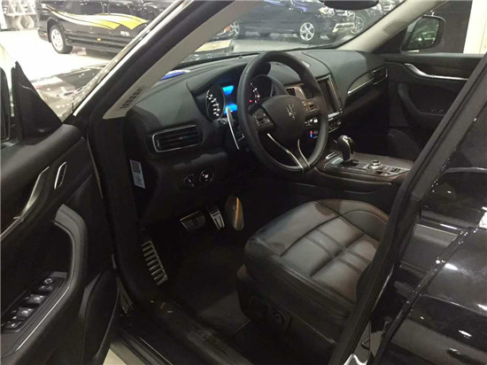 6094a935bac7c21a.jpg