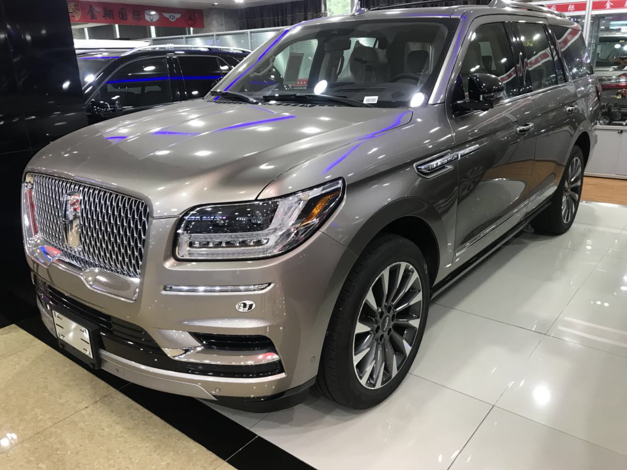 领航员尺寸大不大 845e4cc586cc5fba.jpg