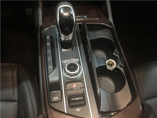 f5783ddf2d8c83f6.jpg