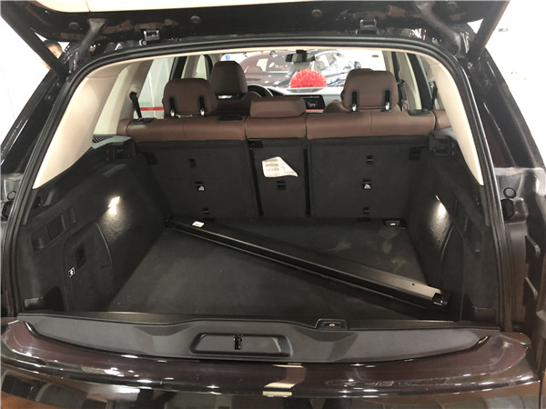 484dd069fbd3dcad.jpg