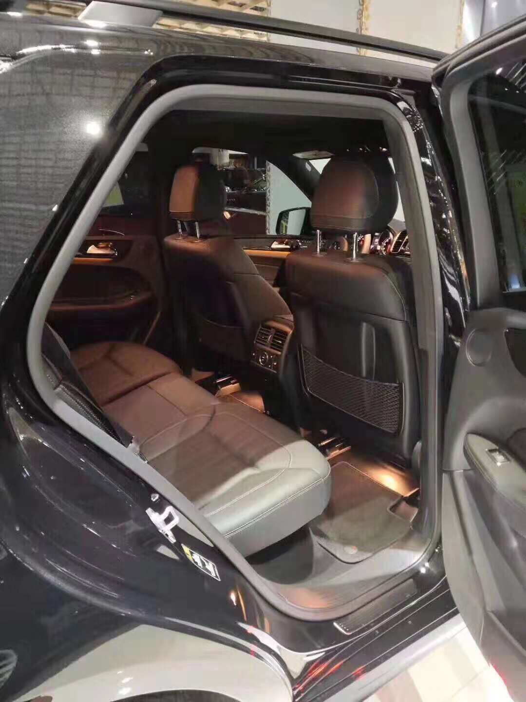 5ce3d1e00a755b48.jpg
