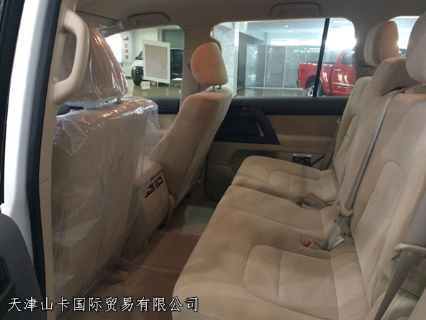 ef38e9e5cc47de5e.jpg
