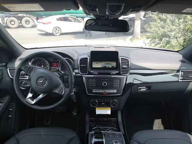 6594a57010d2c91e.jpg