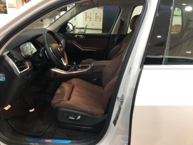 bc5e0356e3908470.jpg