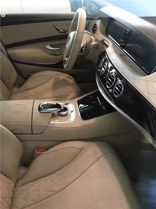 5f6ba0a54d649215.jpg
