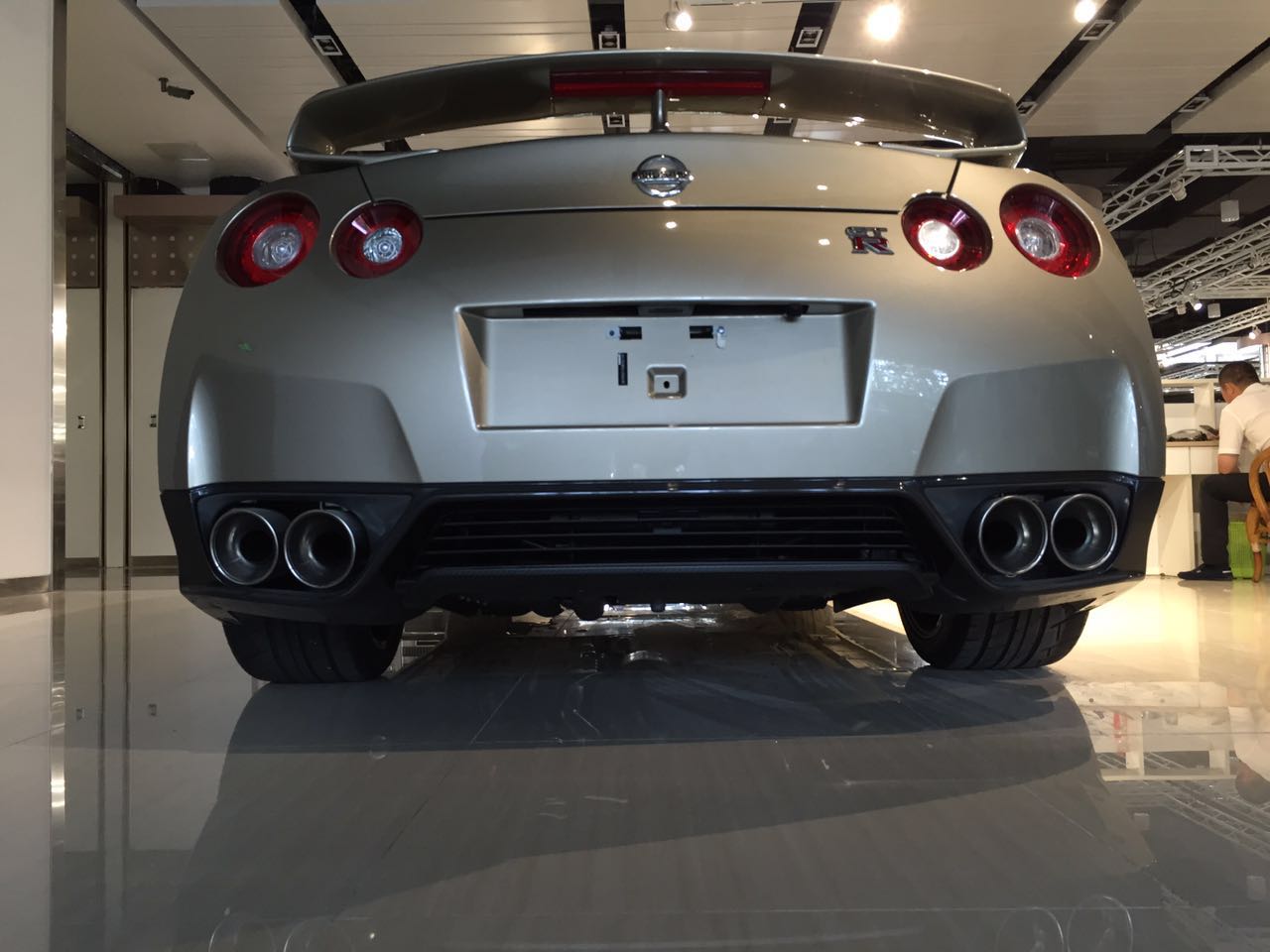 4920e7504f2b65e1.jpg