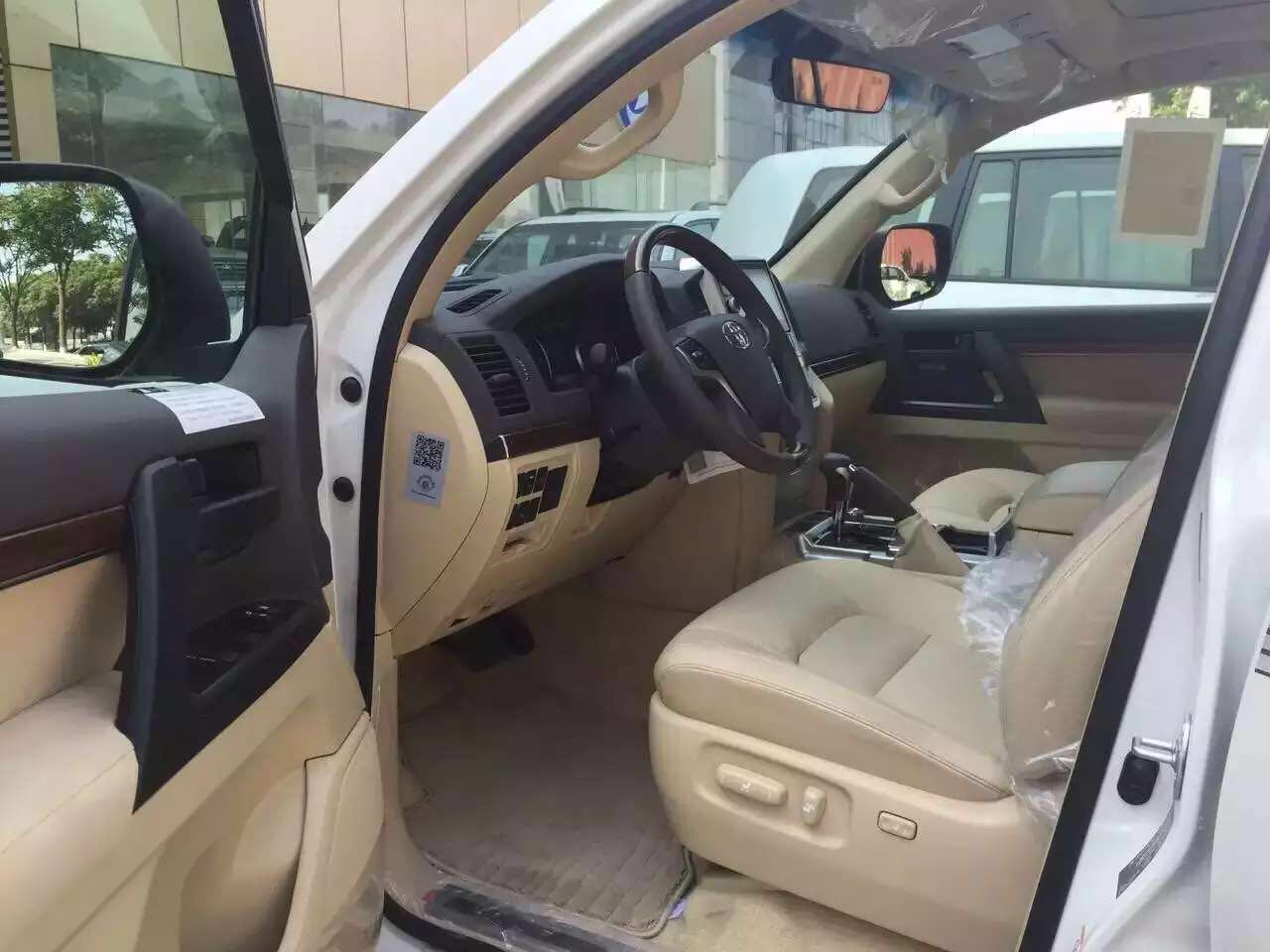2896d00df32e5cc5.jpg