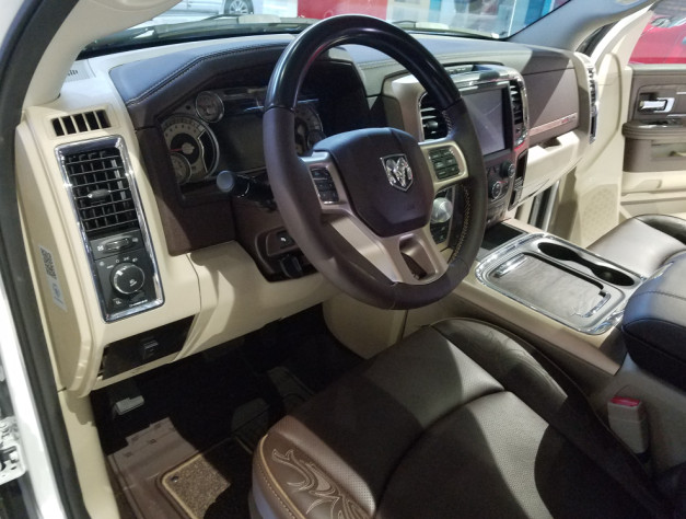3d6073d8c3f88604.jpg