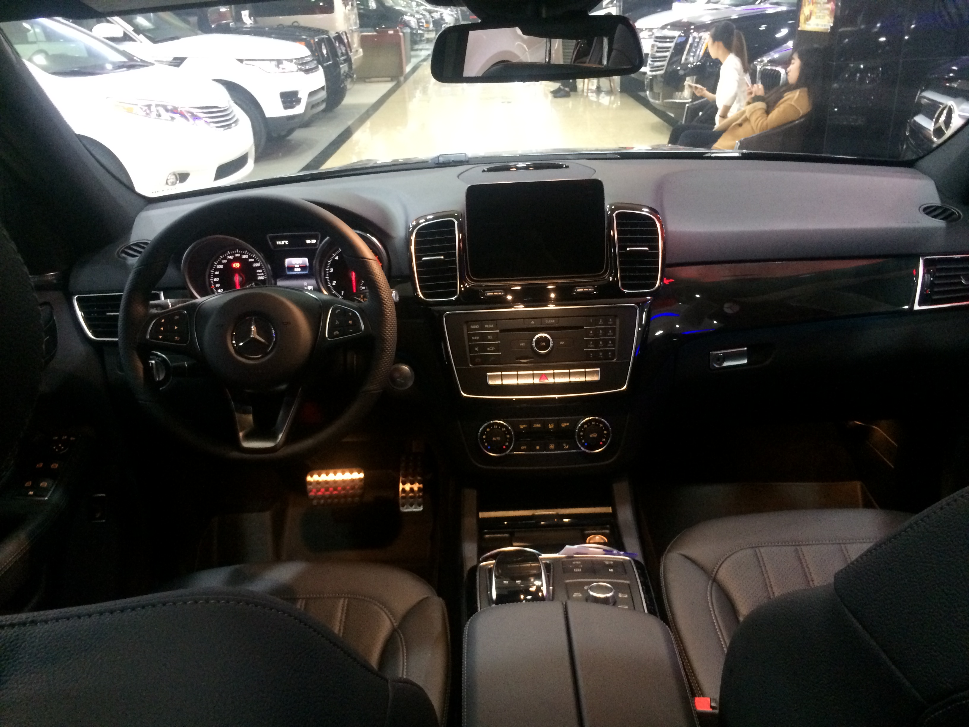 18060297c46b2ef7.jpg