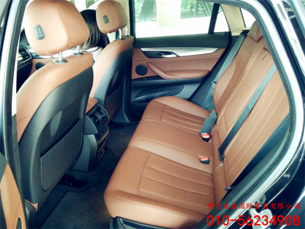 SUV领域无人不知道宝马X6卡宴见都尿了