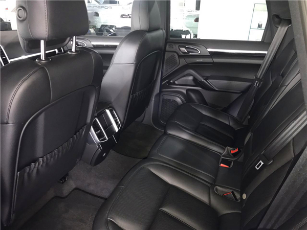 保时捷卡宴GTS全国热销不强加配置店保