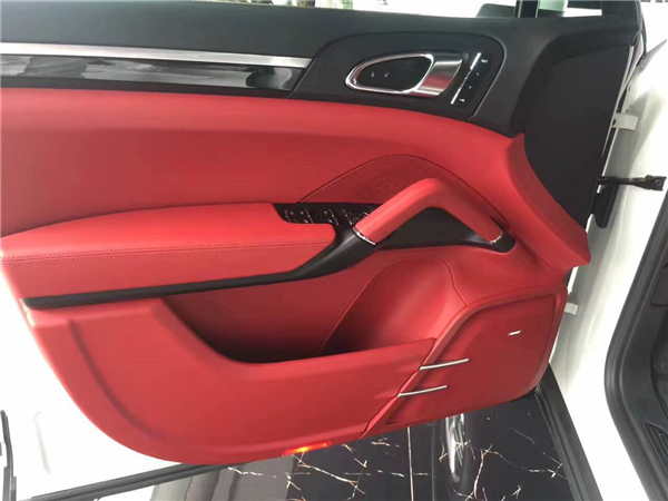 最新卡宴北京现车4S店当天提中心优惠万