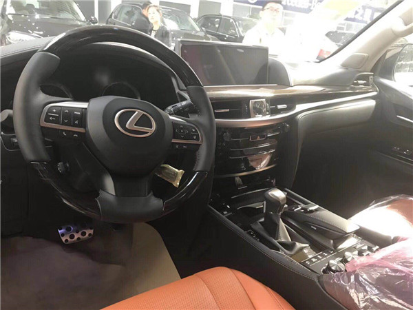 超级雷克萨斯LX570零利酬宾豪礼相送