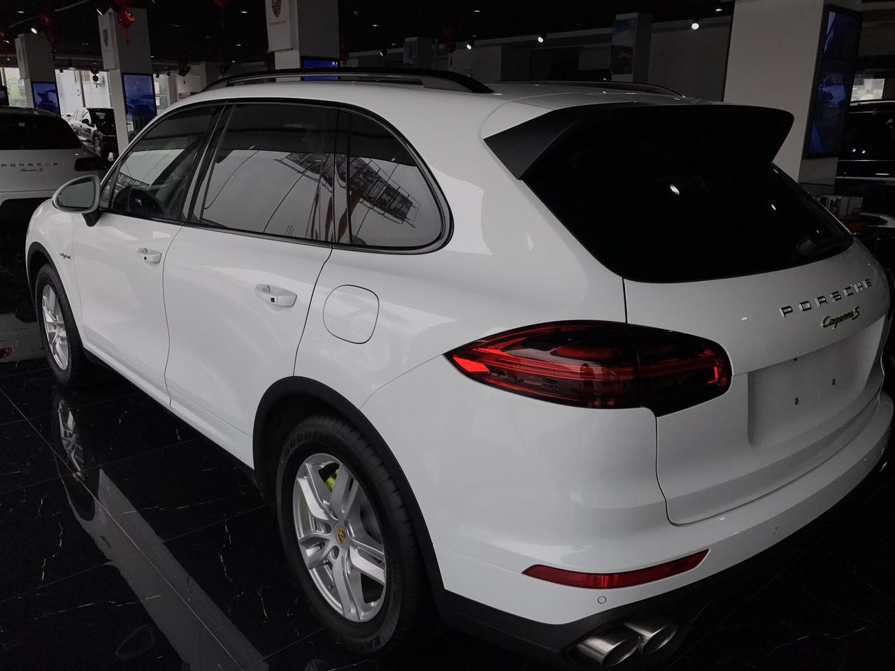 保时捷Caynne卡宴最快SUV越野全新热销