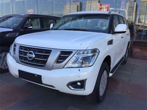 最新18款日产途乐现车店内促销最大优惠-图4