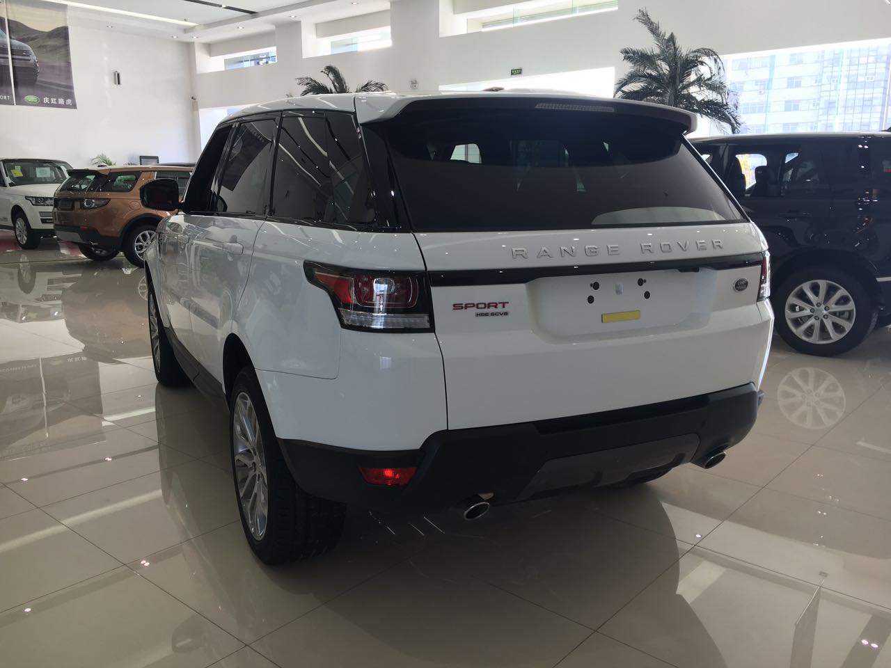 2017款路虎揽胜运动v6
