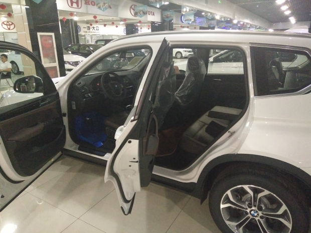 b54d472acd9b4387.jpg