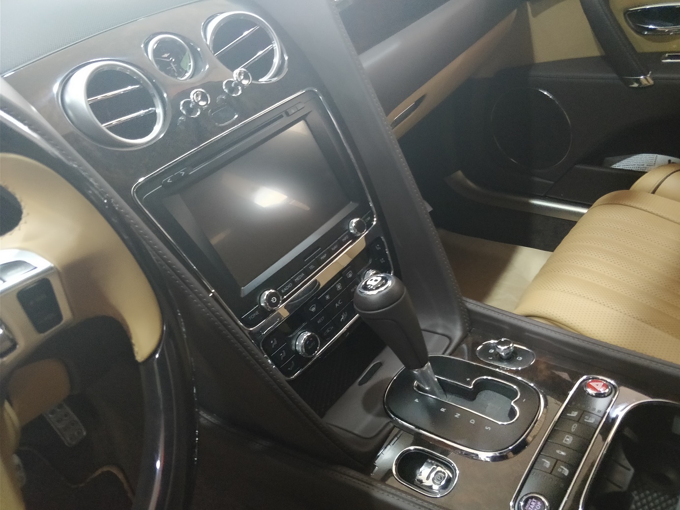 2740e0d85dc95344.jpg