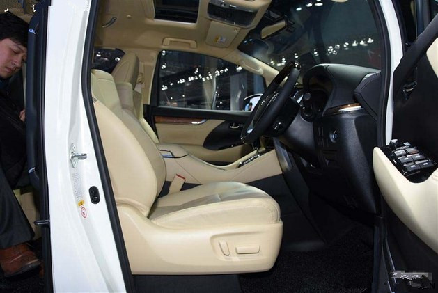 a3daef3588c7810c.jpg