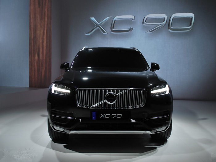 美规版16款沃尔沃XC90天津港最新报价58万_