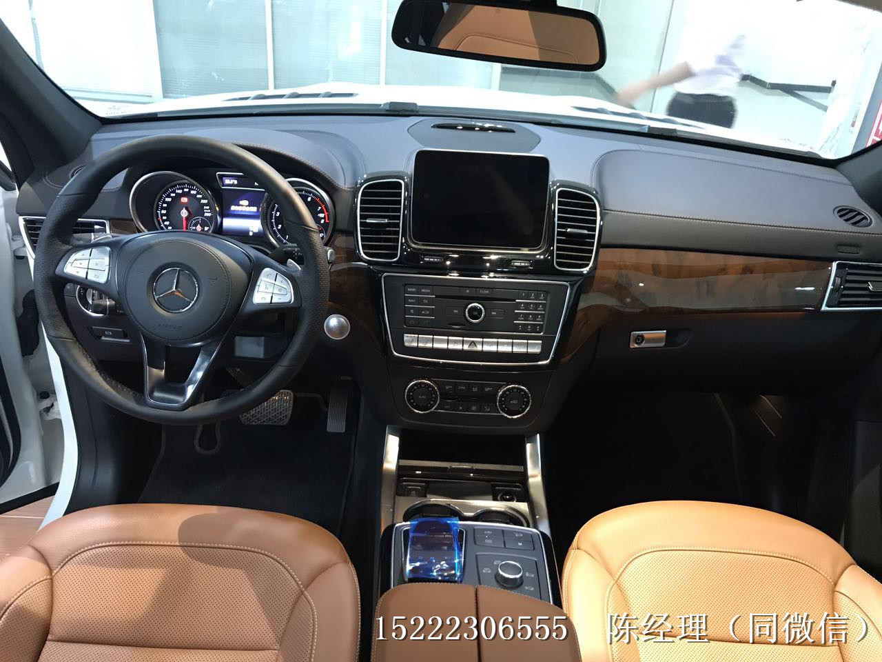 56500cb82bb28a92.jpg