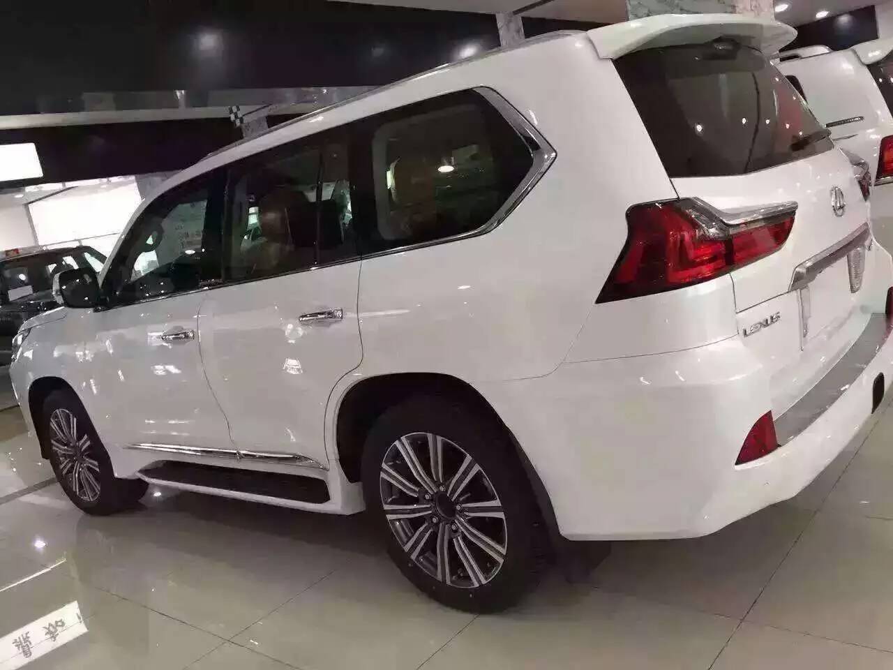 2588d2aa653bf928.jpg