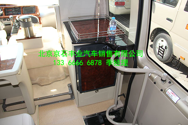 f389f4c2b4708883.jpg