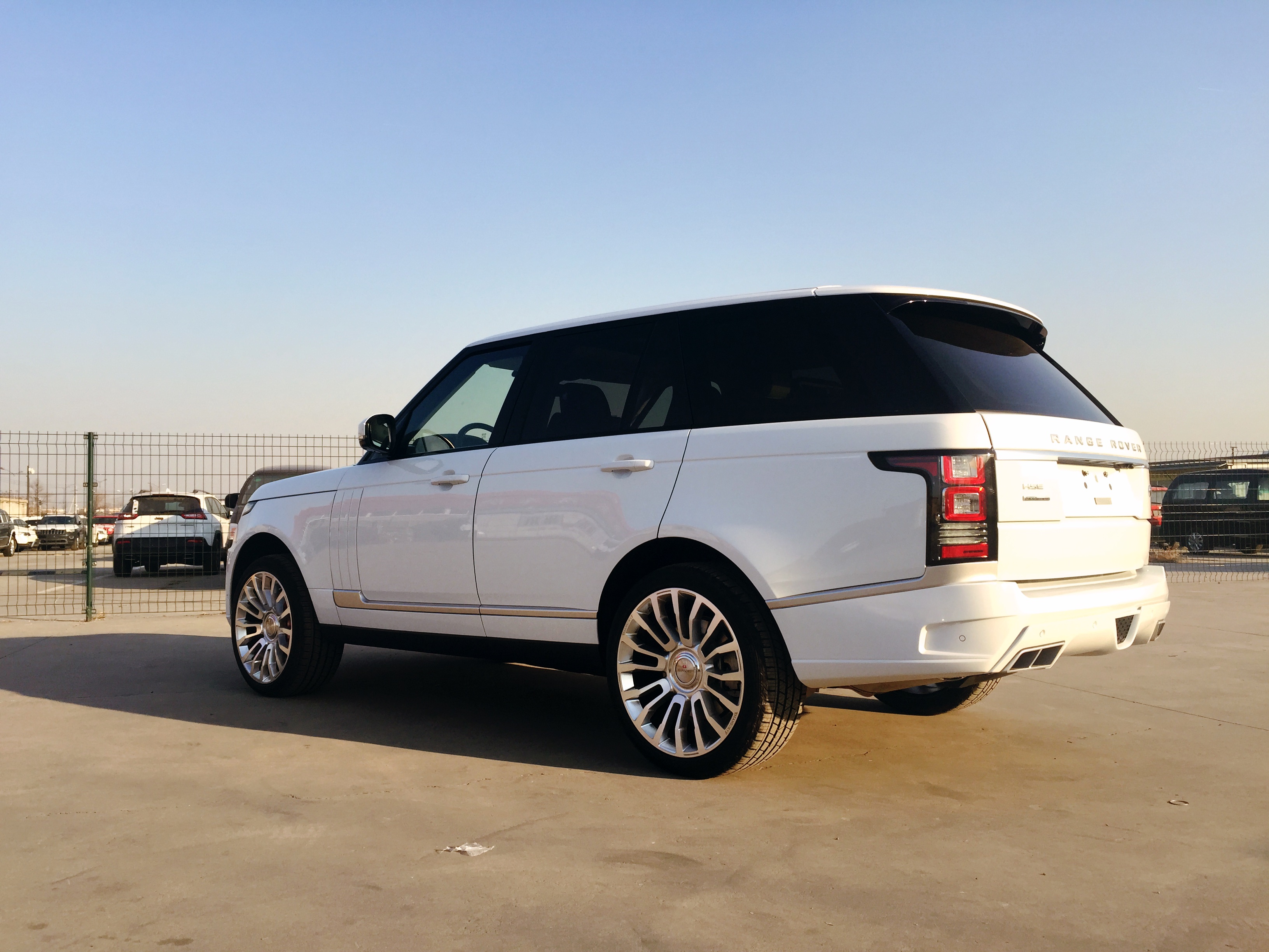 【平行进口欧规路虎揽胜行政最新售价电话_北