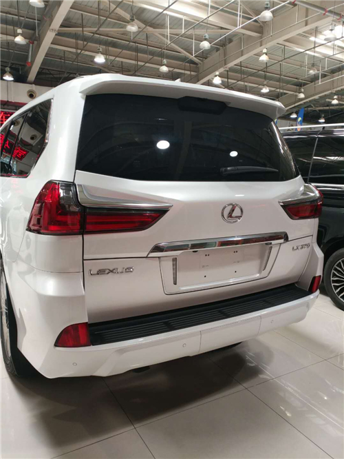 雷克萨斯LX570现车1448白棕手续齐价低-图6