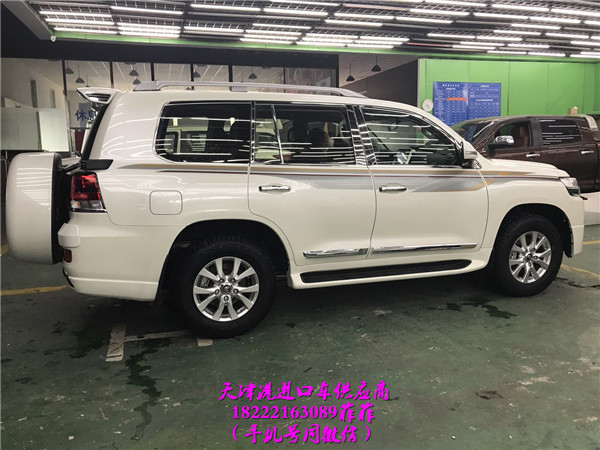14e70194eff55c51.jpg