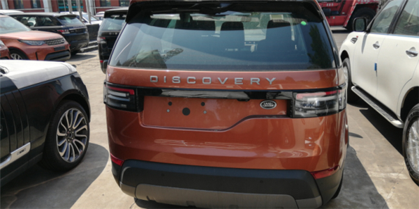 路虎发现五销售电话：13389982878刘经理