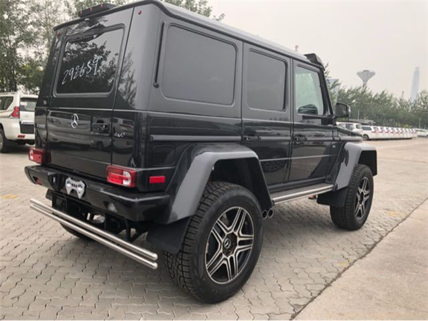 奔驰G550 4×42销售电话:13389982878刘经理 奔驰G550 4×42销售电话:13389982878刘经理