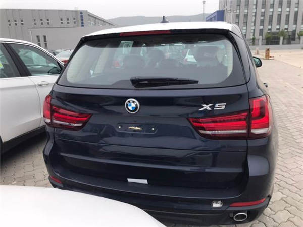 宝马X5销售电话：13389982878刘经理