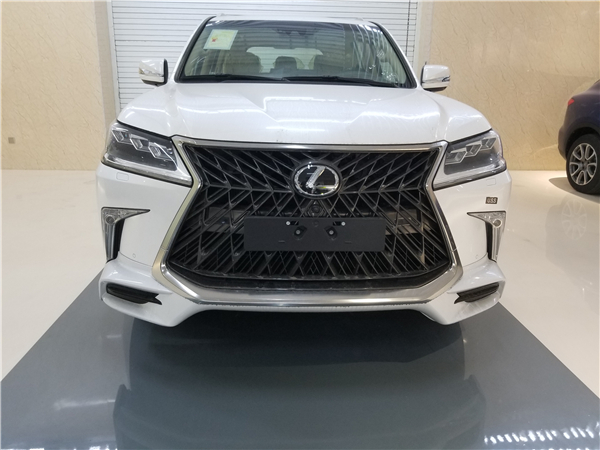 雷克萨斯LX570销售电话：13389982878刘经理