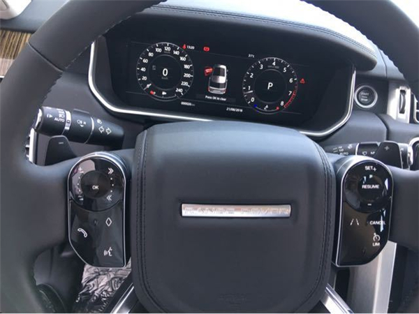 路虎揽胜销售电话：13389982878刘经理