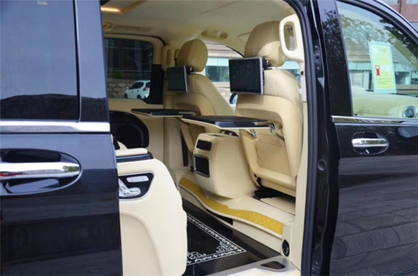 奔驰麦特斯Metris销售电话：13389982878刘经理