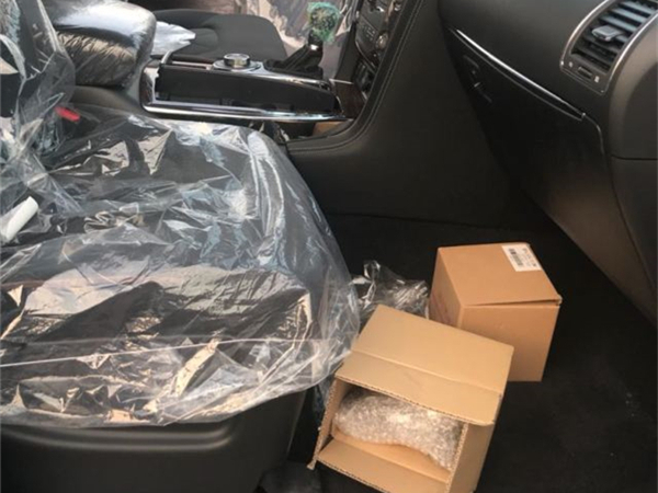 日产途乐销售电话：13389982878刘经理