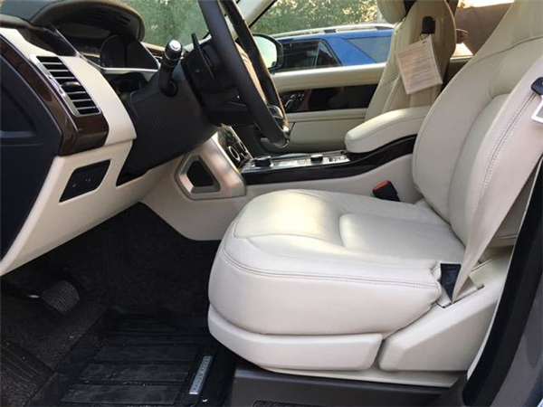 路虎揽胜销售电话：13389982878刘经理