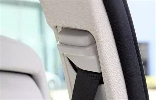 日产途乐5.6L销售电话:13389982878刘经理 1c84a9e5366b66ed.jpg